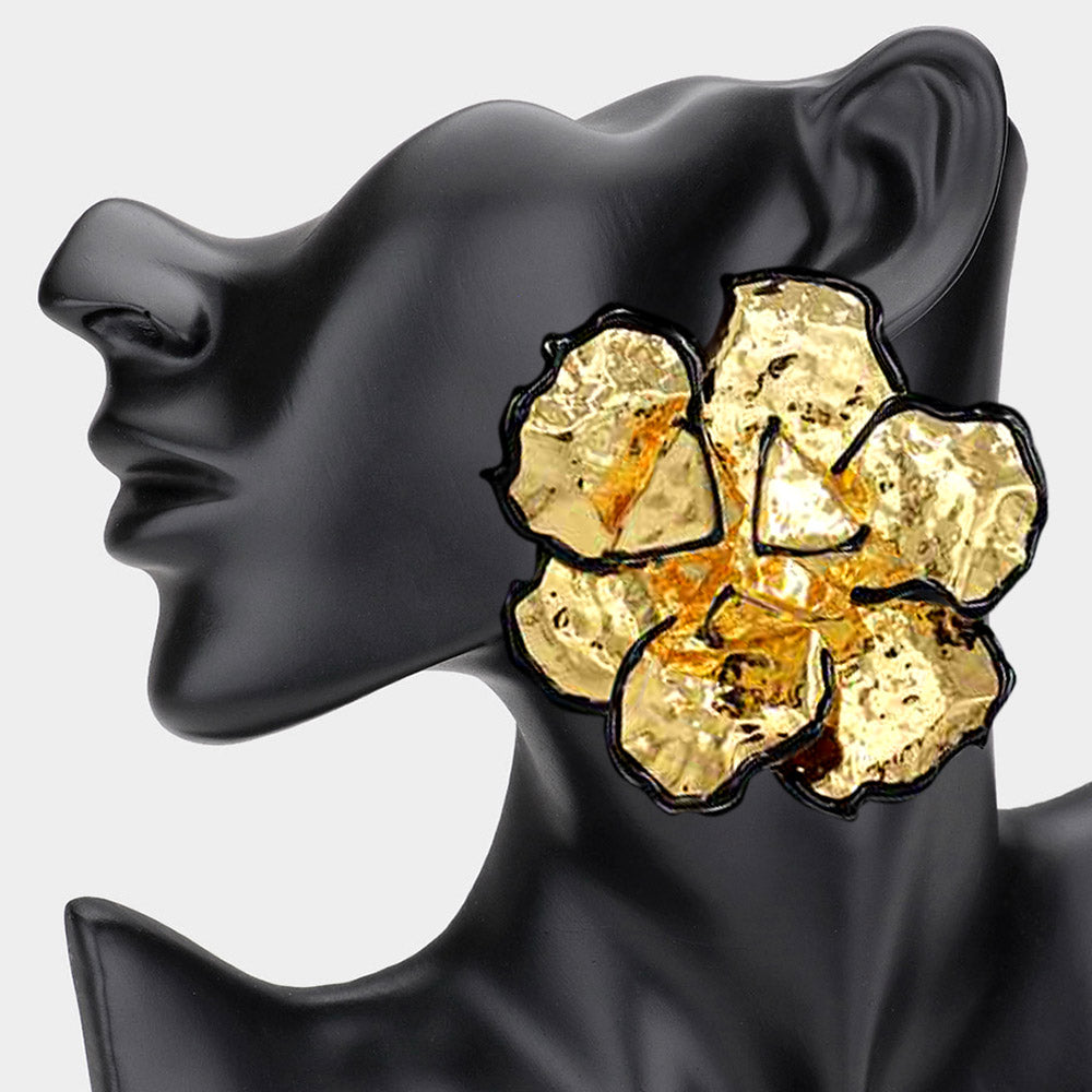 Ambrosia Metallic Floral Stud